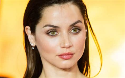 ana de armas sex|Ana de Armas à poil : vidéos porno et sex tapes @ xHamster